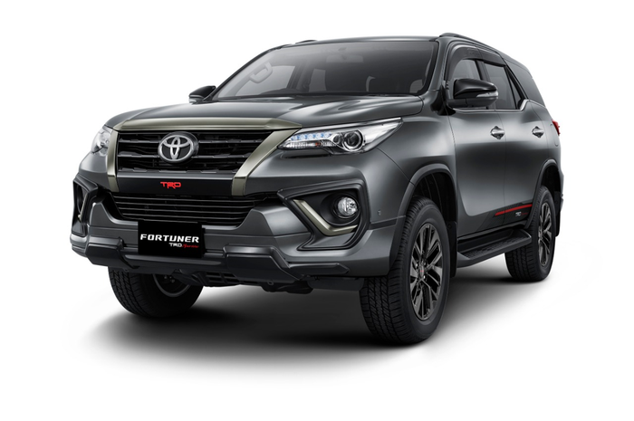 Detail Gambar Mobil Fortuner Baru Nomer 46