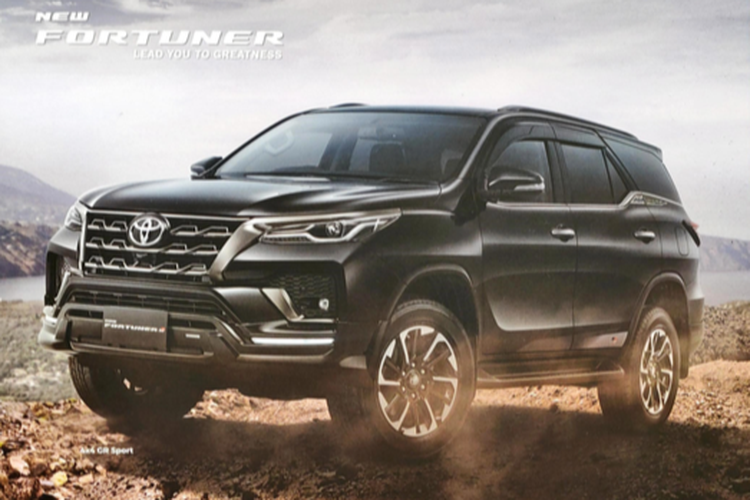 Detail Gambar Mobil Fortuner Terbaru Nomer 13