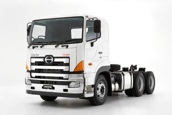 Gambar Mobil Hino 700 - KibrisPDR