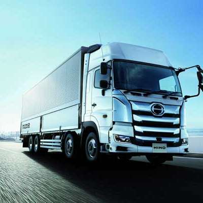 Detail Gambar Mobil Hino 700 Nomer 27