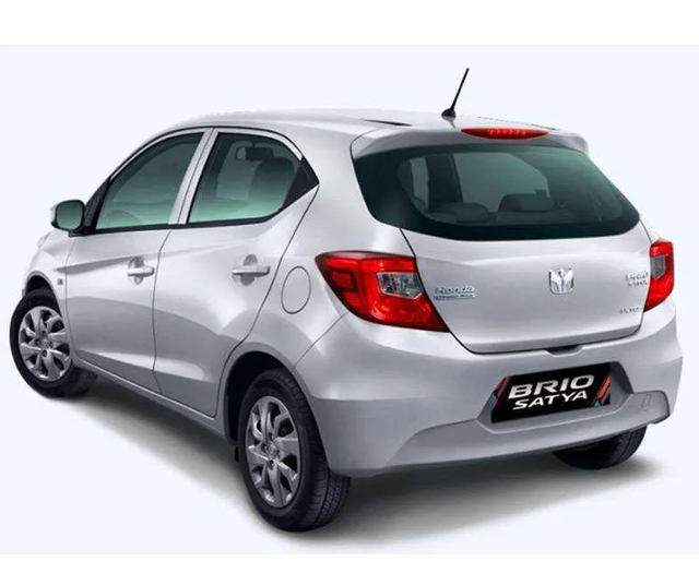 Detail Gambar Mobil Honda Brio Nomer 23