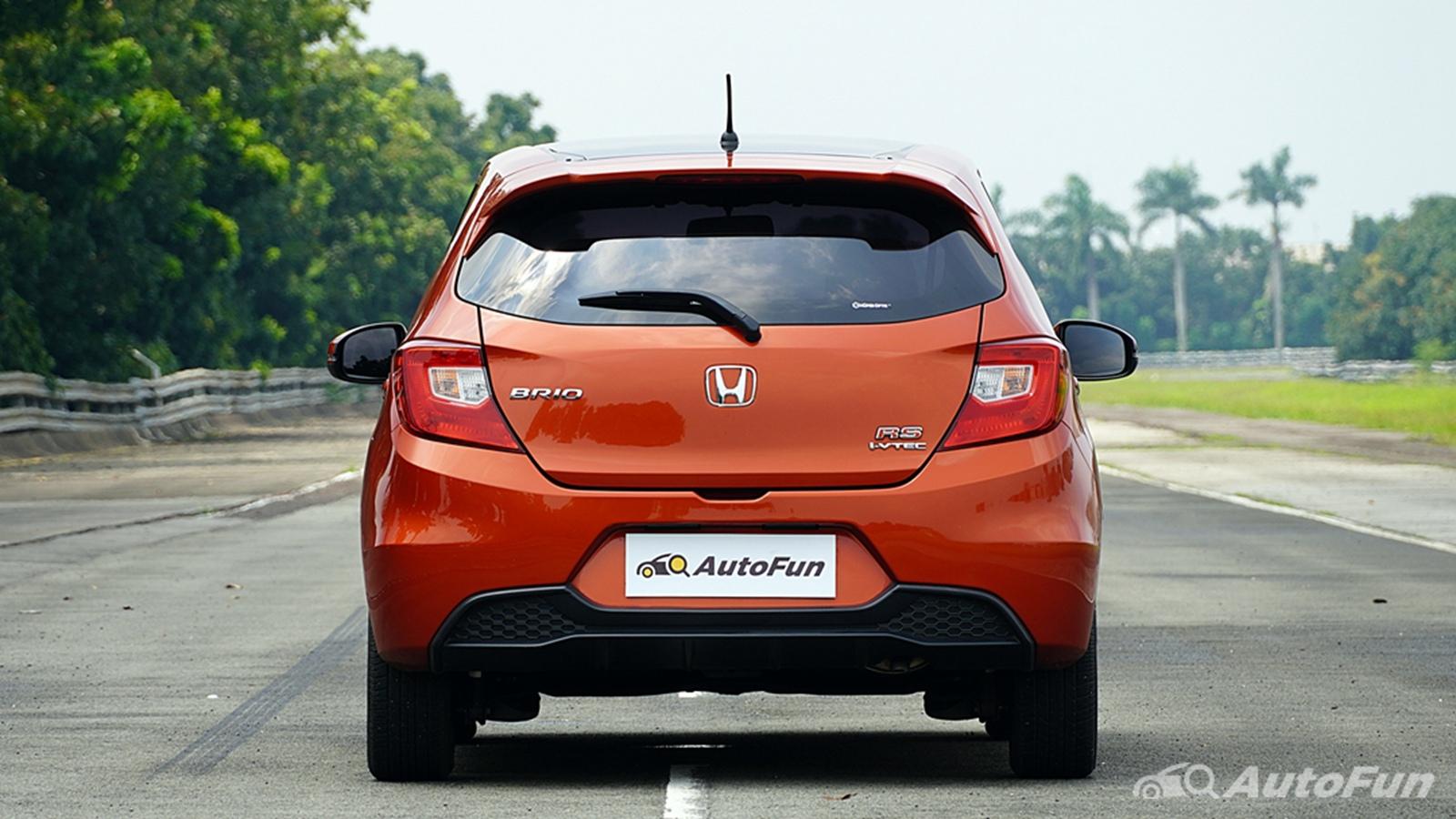 Detail Gambar Mobil Honda Brio Nomer 40