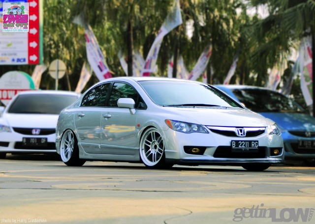 Detail Gambar Mobil Honda Civic Modifikasi Nomer 32