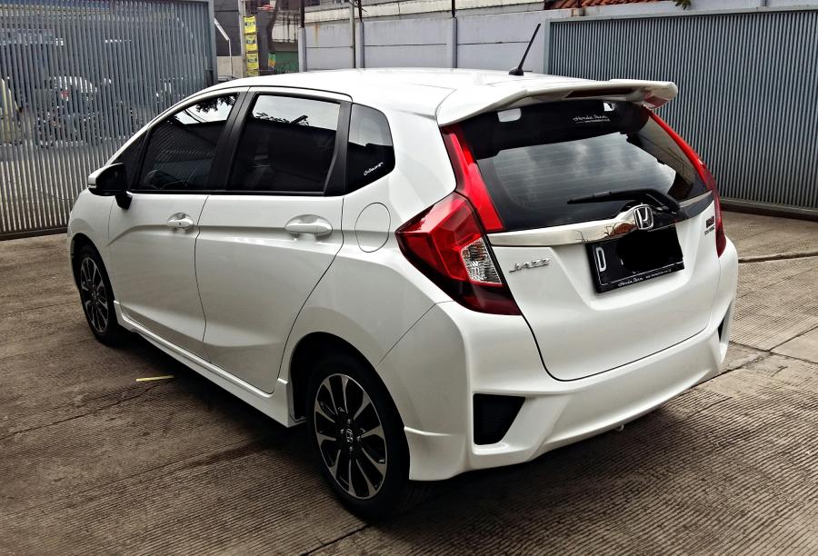 Detail Gambar Mobil Honda Jazz Rs Nomer 52