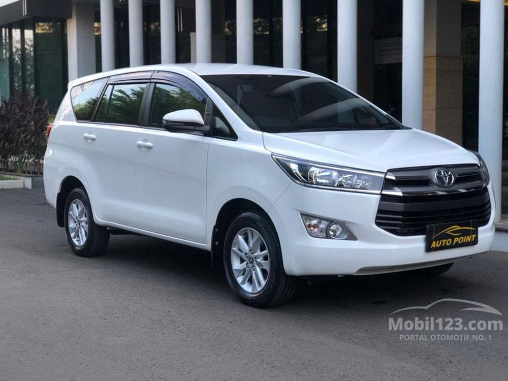 Detail Gambar Mobil Innova Nomer 17