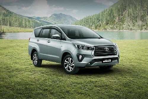 Detail Gambar Mobil Innova Terbaru 2019 Nomer 14