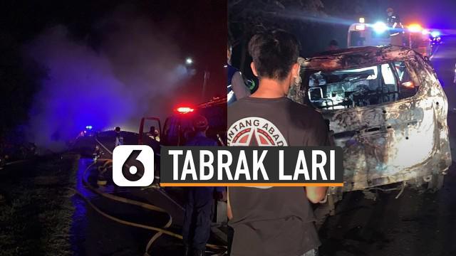 Detail Gambar Mobil Kebakar Logo Nomer 57