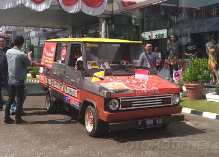 Detail Gambar Mobil Kijang Kotak Nomer 22