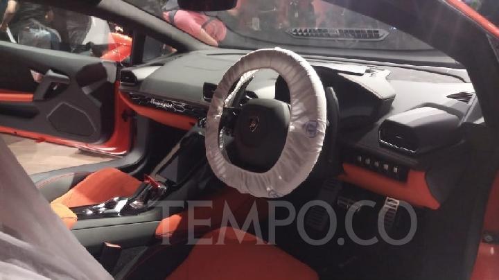 Detail Gambar Mobil Lamborghini Huracan Nomer 19