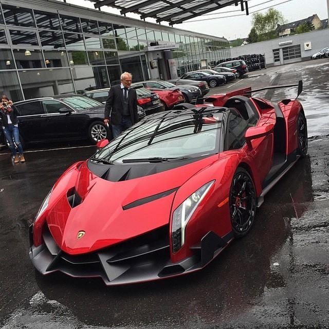 Detail Gambar Mobil Lamborghini Veneno Nomer 53