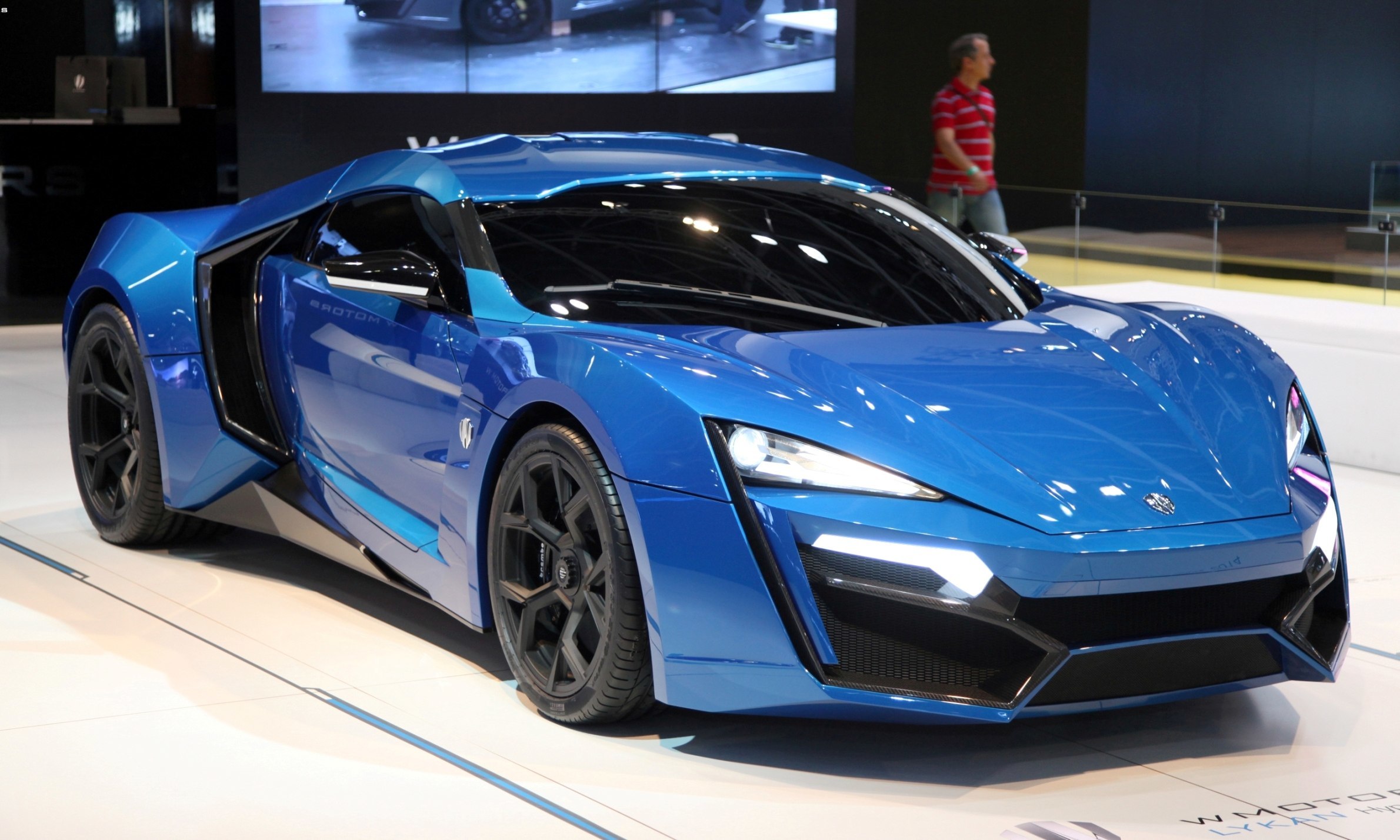 Detail Gambar Mobil Lykan Hypersport Nomer 15