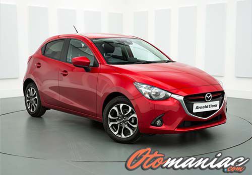 Detail Gambar Mobil Mazda 2 Nomer 24