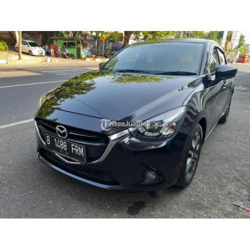 Detail Gambar Mobil Mazda 2 Nomer 32