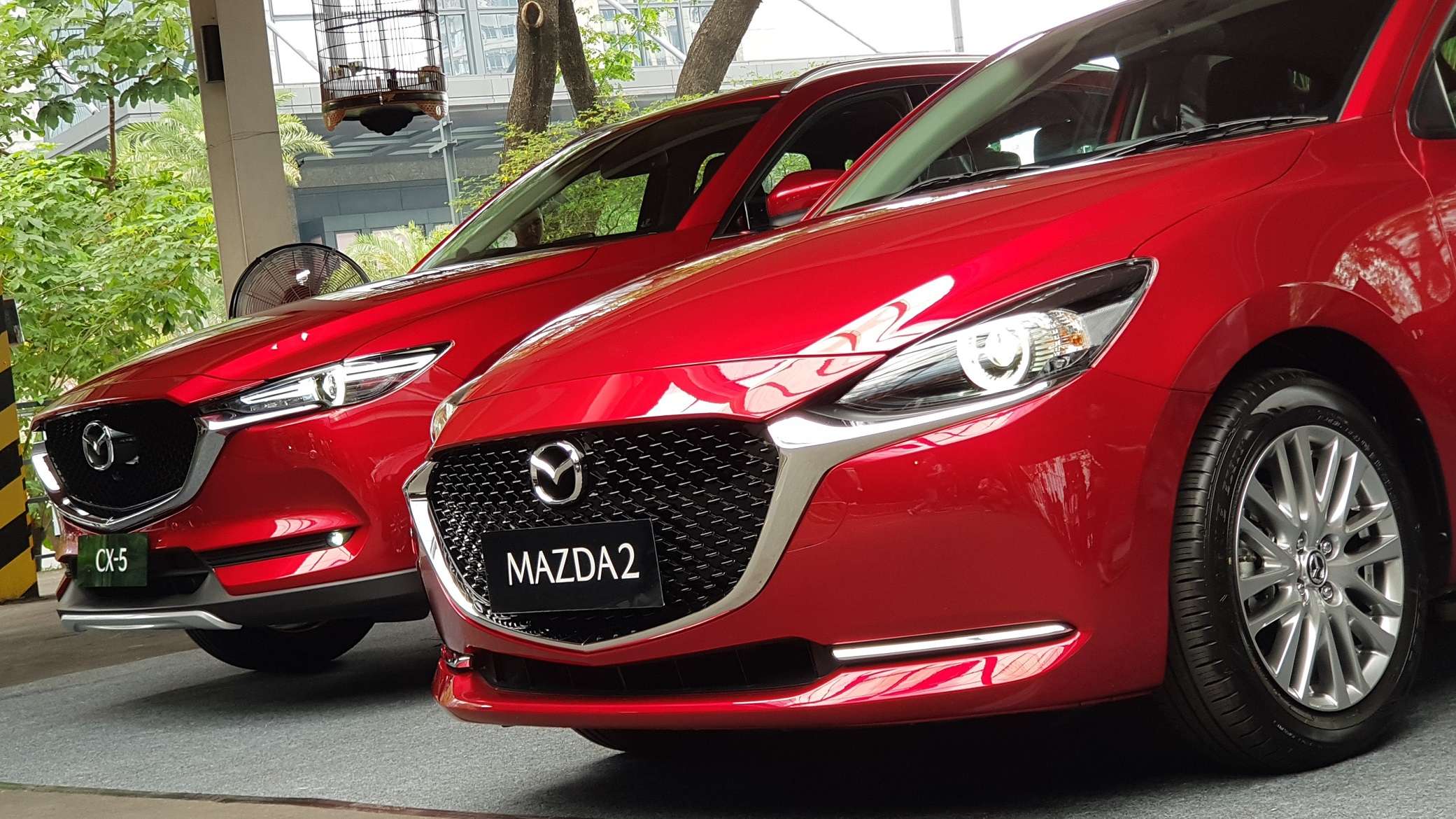 Detail Gambar Mobil Mazda Nomer 26