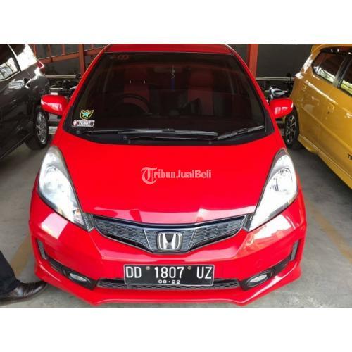 Detail Gambar Mobil Merah Nomer 8