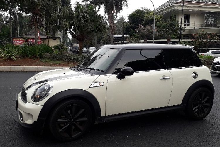 Detail Gambar Mobil Mini Cooper Nomer 24