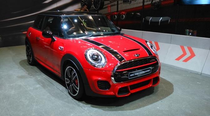 Detail Gambar Mobil Mini Cooper Nomer 55