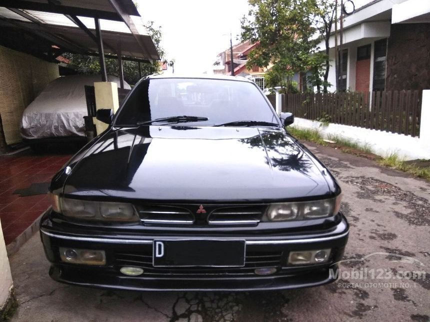 Detail Gambar Mobil Mitsubishi Eterna Nomer 18