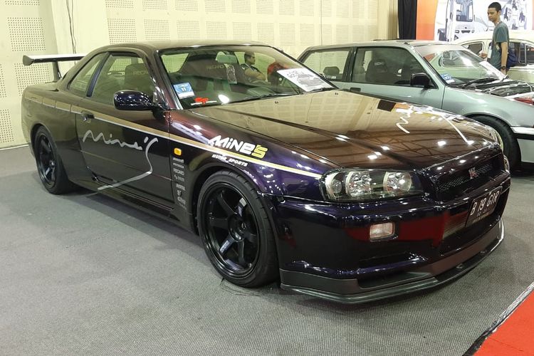 Detail Gambar Mobil Nissan Skyline Nomer 44