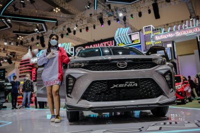 Detail Gambar Mobil Otomotif Nomer 32