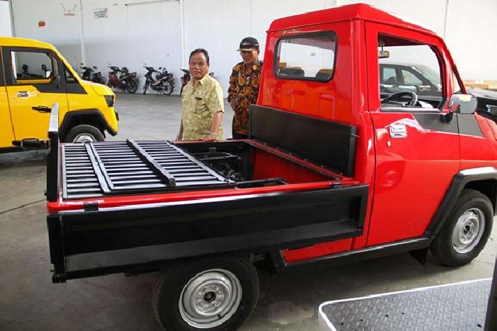 Detail Gambar Mobil Pedesaan Nomer 39