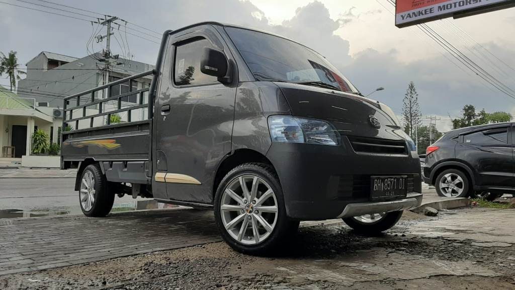 Detail Gambar Mobil Pick Up Grand Max Nomer 4