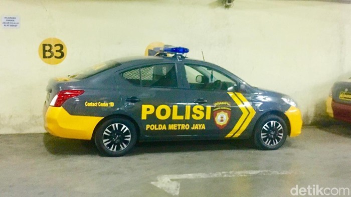 Detail Gambar Mobil Polisi Indonesia Nomer 14