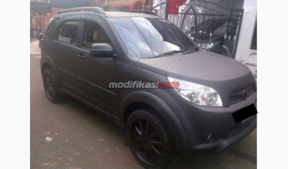 Detail Gambar Mobil Rush Warna Hitam Nomer 49