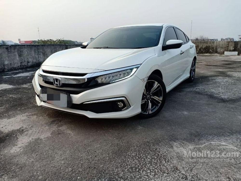 Detail Gambar Mobil Sedan Honda Nomer 15