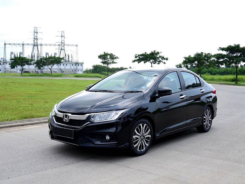 Detail Gambar Mobil Sedan Honda Nomer 37