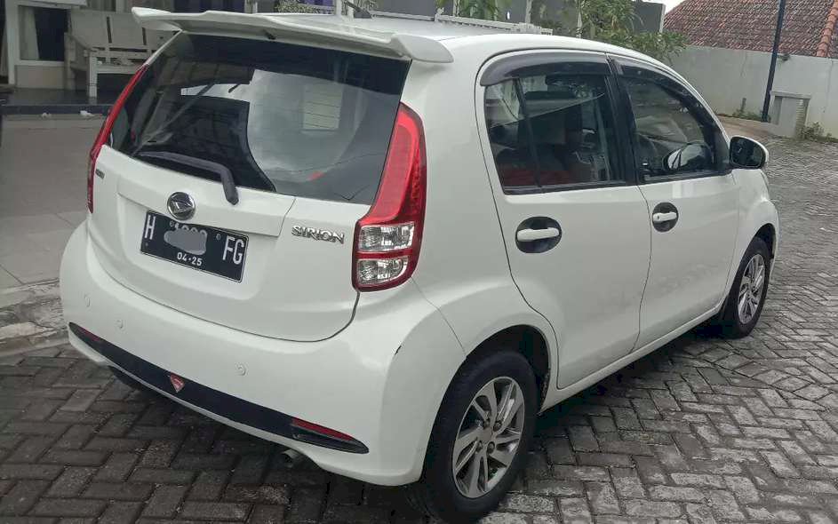 Download Gambar Mobil Sirion 2013 Nomer 4