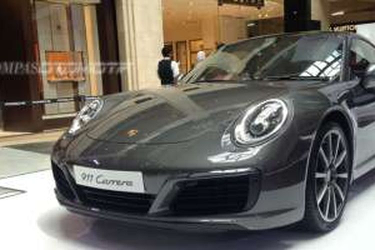 Detail Gambar Mobil Sport Di Indonesia Nomer 18