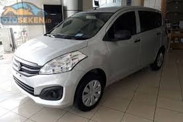 Detail Gambar Mobil Suzuki Ertiga Nomer 56