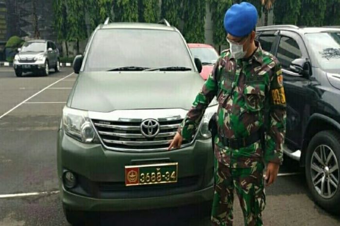 Detail Gambar Mobil Tentara Indonesia Nomer 15