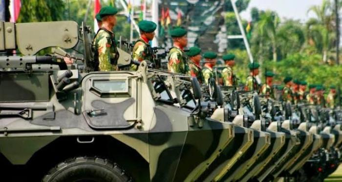 Detail Gambar Mobil Tentara Indonesia Nomer 48