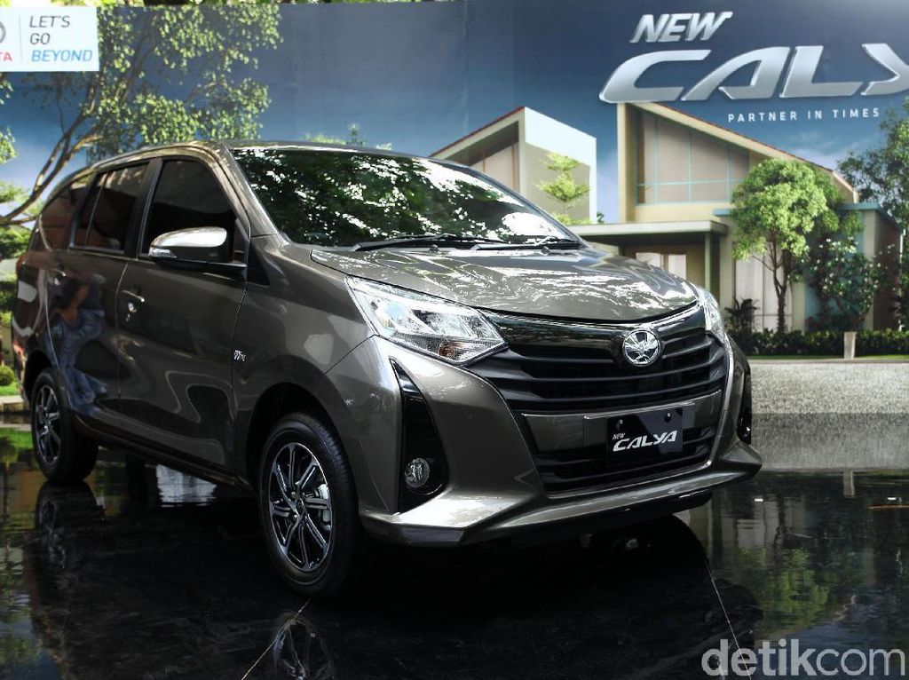 Detail Gambar Mobil Toyota Calya Nomer 54