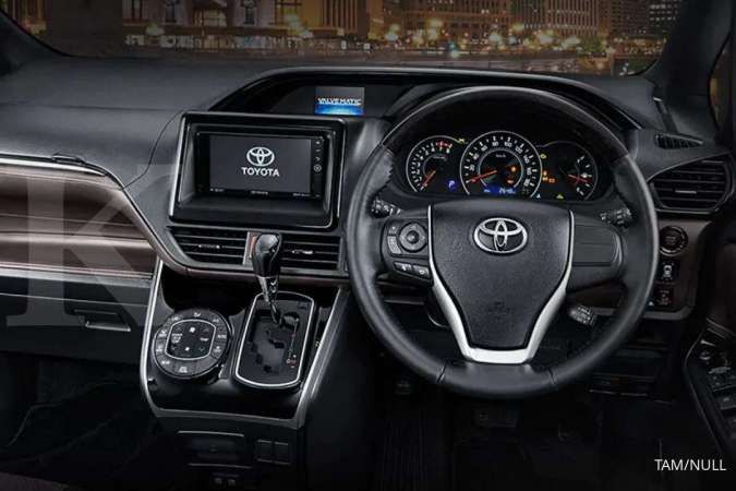 Detail Gambar Mobil Toyota Voxy Nomer 21