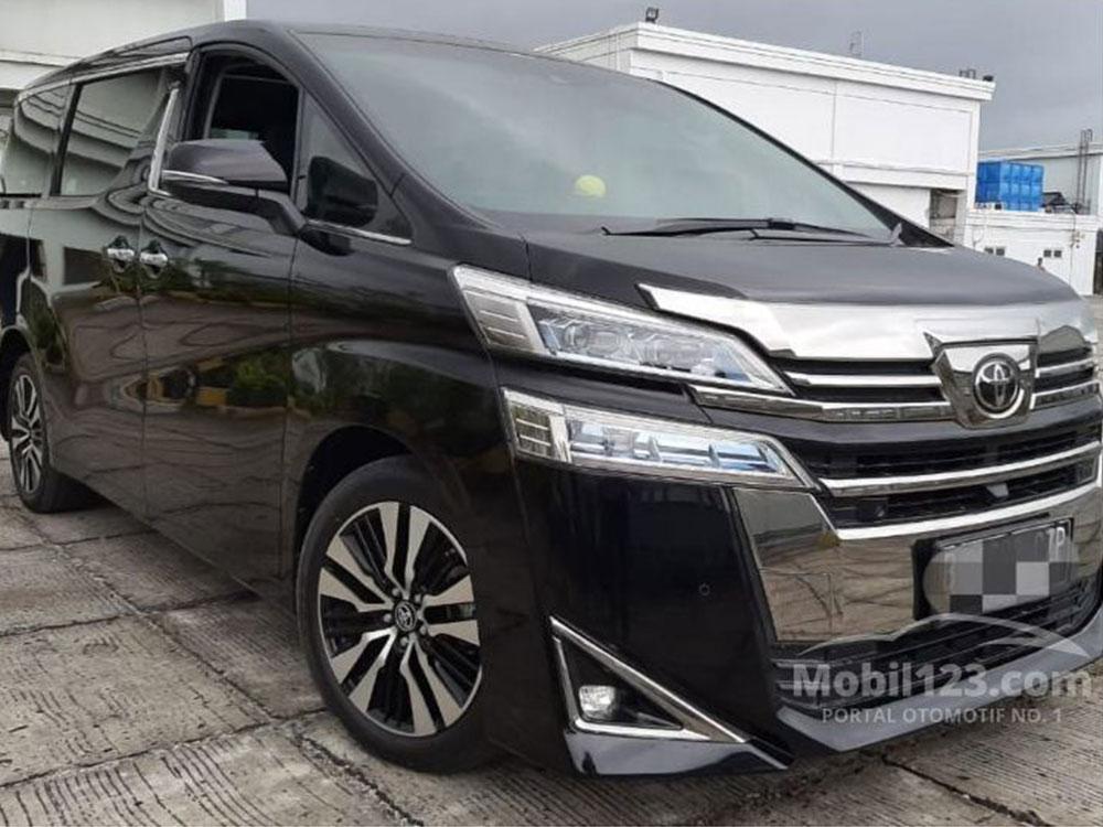 Detail Gambar Mobil Vellfire Nomer 29