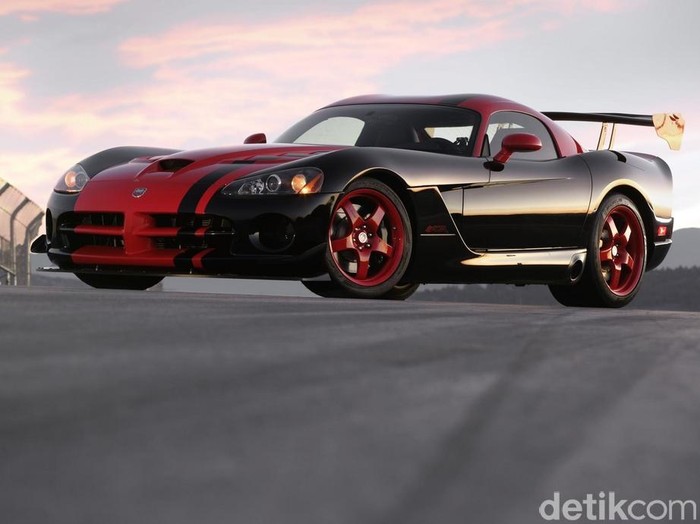 Detail Gambar Mobil Viper Nomer 52