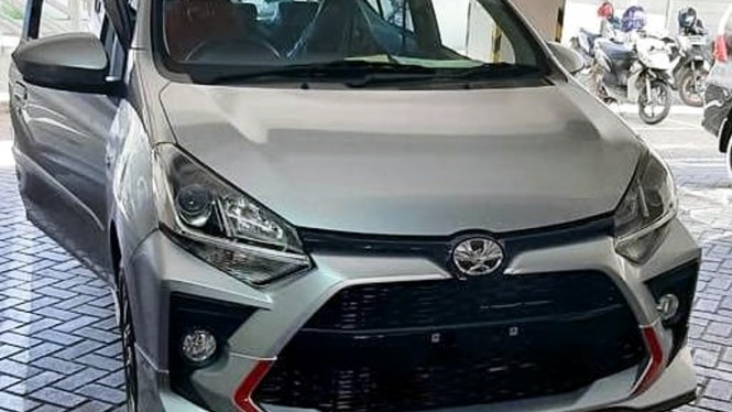 Detail Gambar Mobil Yang Meluncur Nomer 57