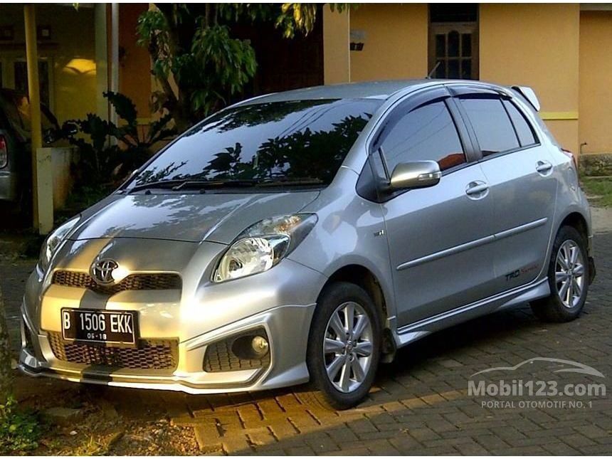 Detail Gambar Mobil Yaris 2013 Nomer 15