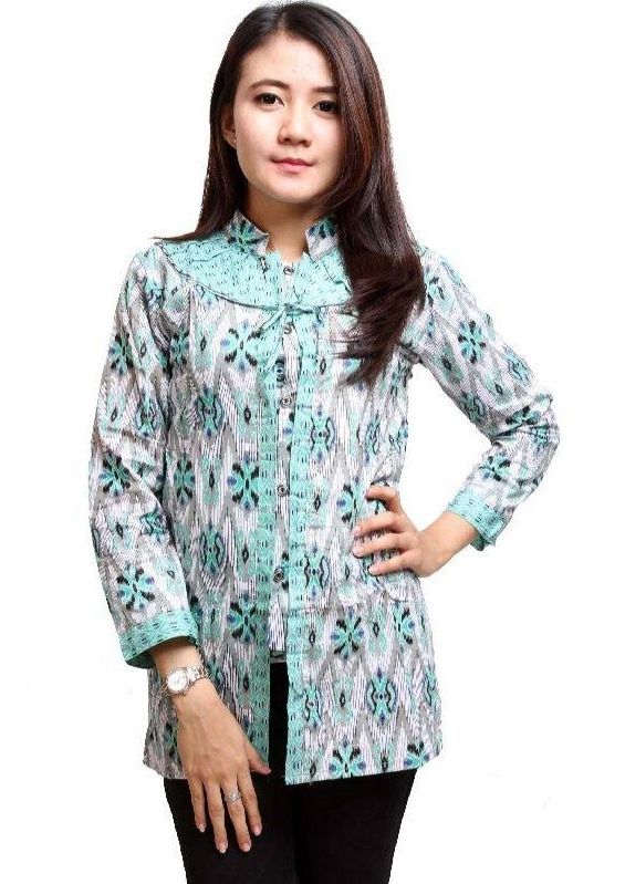 Detail Gambar Model Baju Batik Wanita Nomer 2