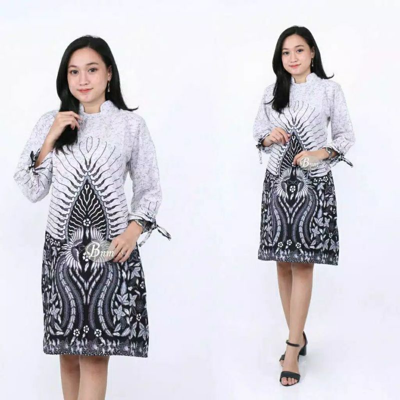 Detail Gambar Model Baju Batik Wanita Nomer 49