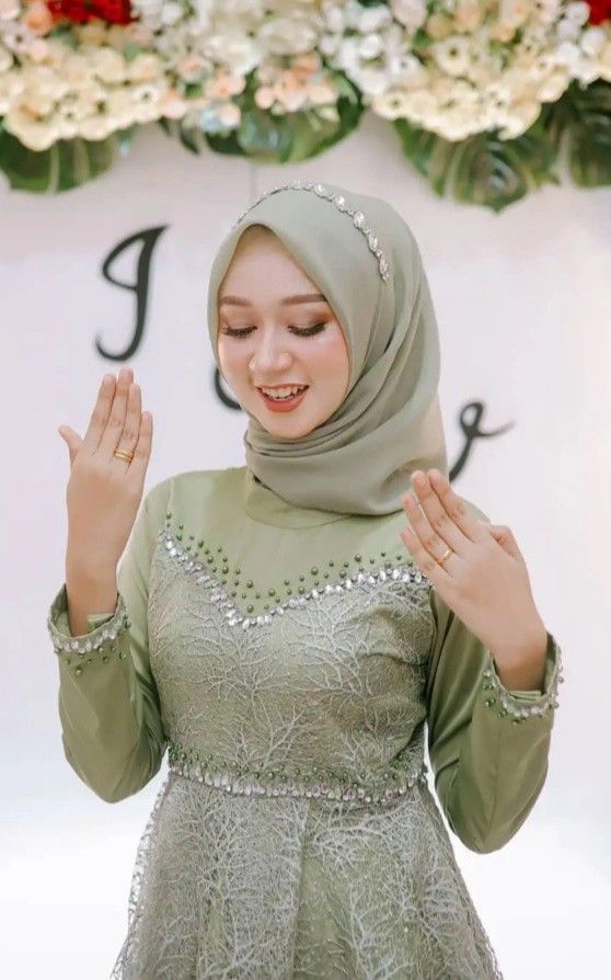 Detail Gambar Model Baju Brokat Nomer 38