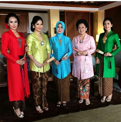 Detail Gambar Model Baju Kutubaru Nomer 33