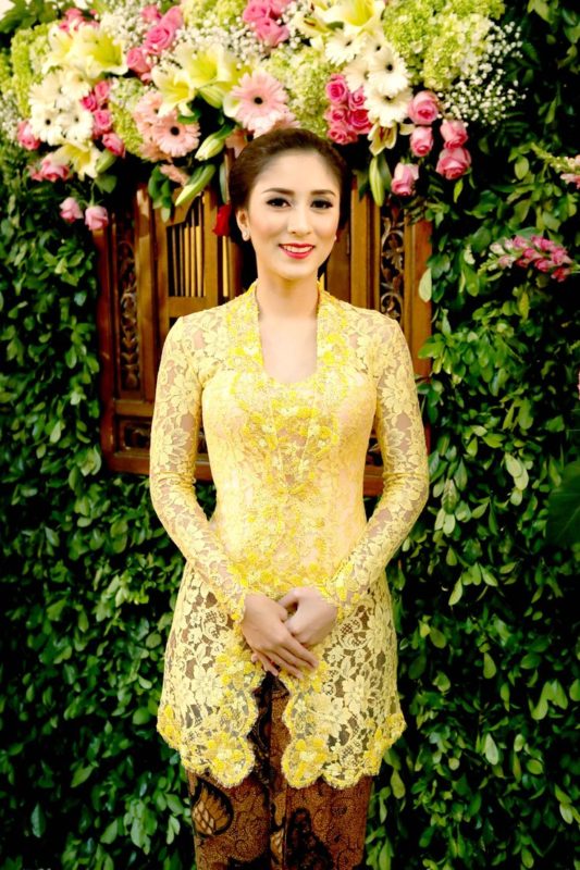 Detail Gambar Model Kebaya Nomer 15