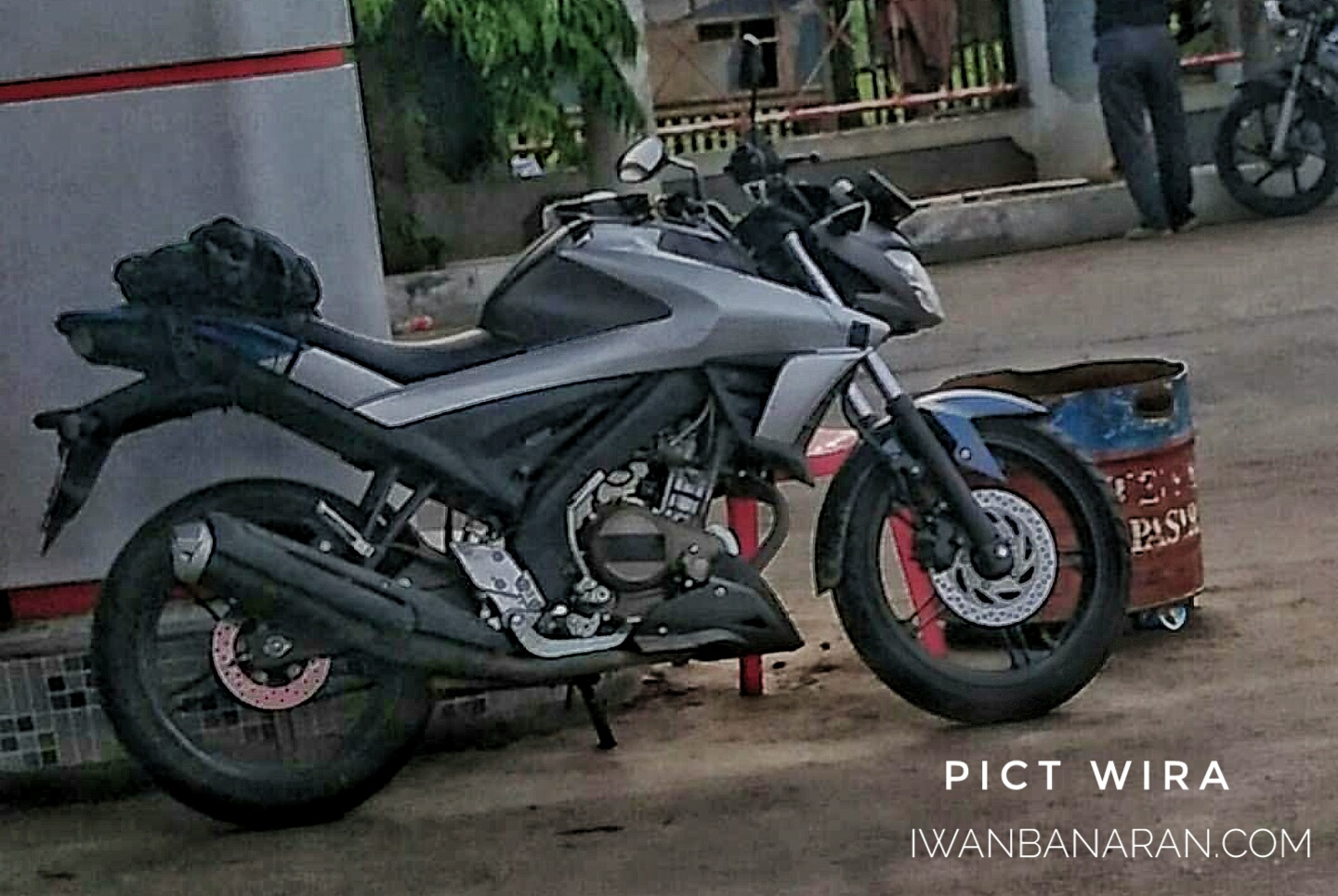 Detail Gambar Modif Spakbor Belakang Vixion 2017 Nomer 38