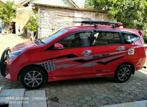 Detail Gambar Modifikasi Dengan Stiker Toyota Calya Nomer 2