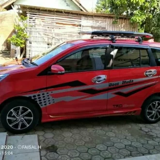 Detail Gambar Modifikasi Dengan Stiker Toyota Calya Nomer 7