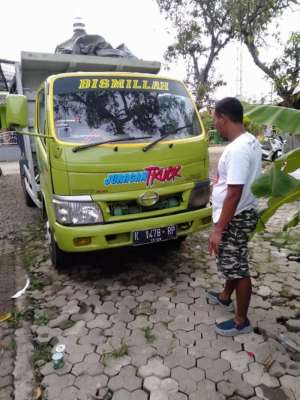 Detail Gambar Modifikasi Dump Truck Dutro Nomer 55